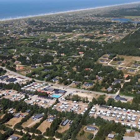 Vejers Family Camping&Cottages Exteriör bild