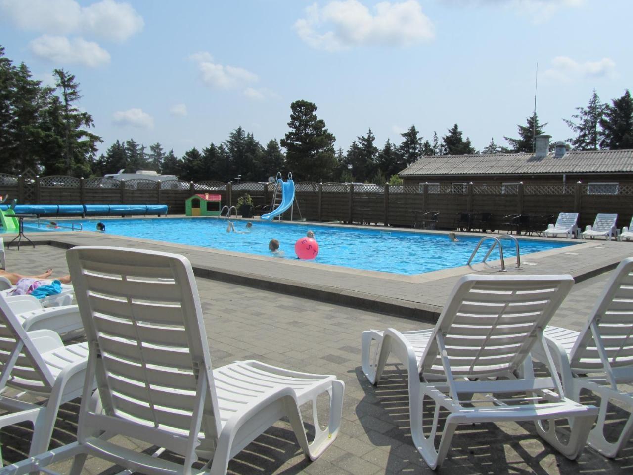 Vejers Family Camping&Cottages Exteriör bild